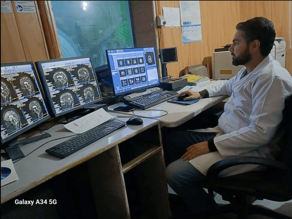 Dr. Mukhtars Imaging Centre reception area and waiting lounge in Karan Nagar, Srinagar